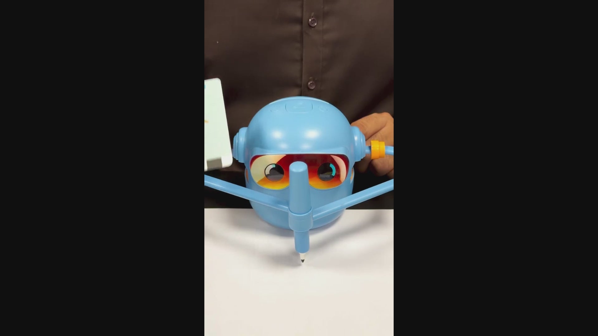 Mini Drawing Robot for Kids - Fun and Educational